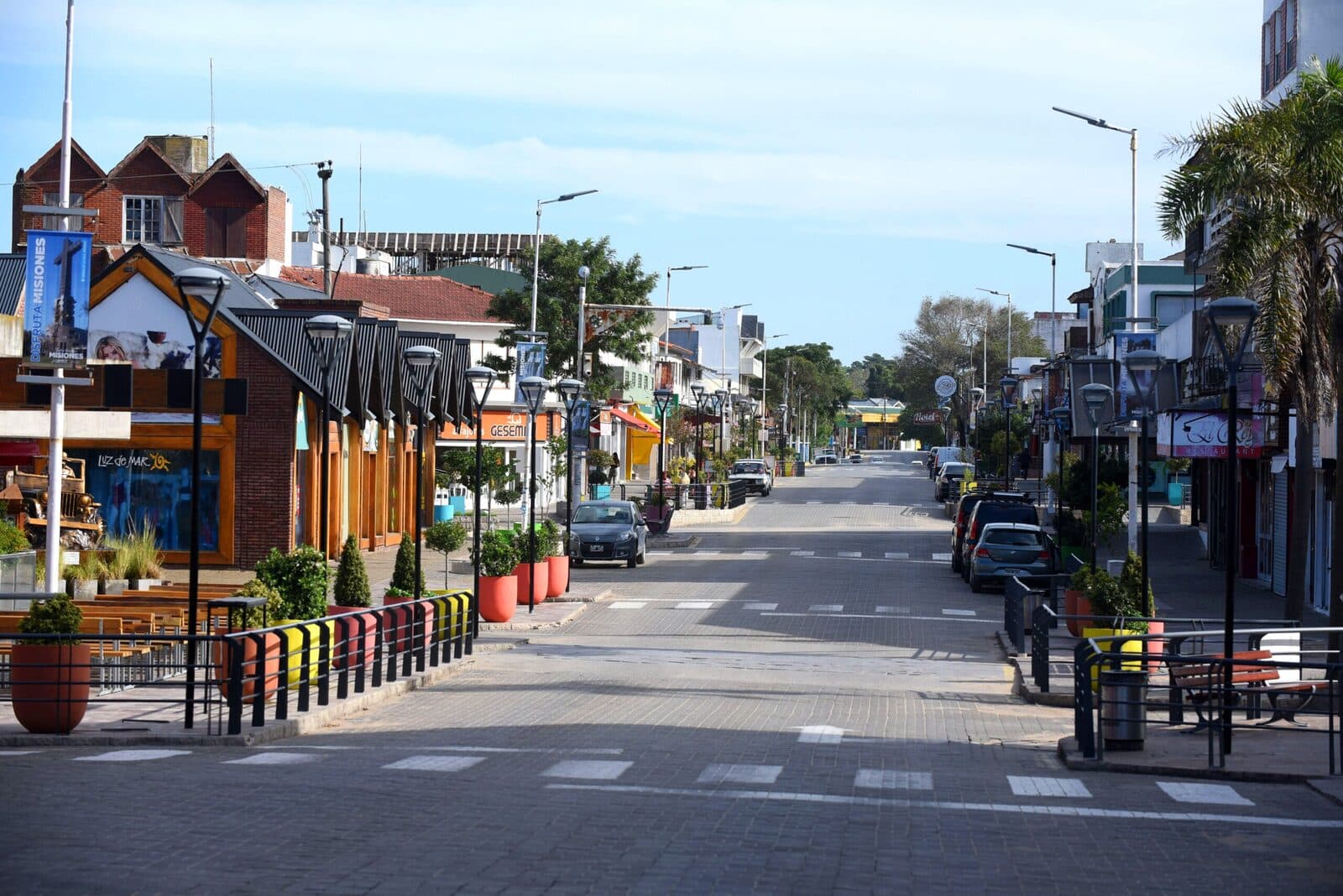 Villa Gesell — zona sur (foto 1)